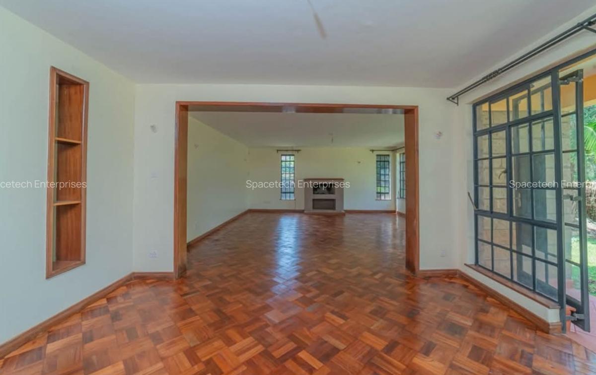4 Bed Townhouse with En Suite in Runda - 2