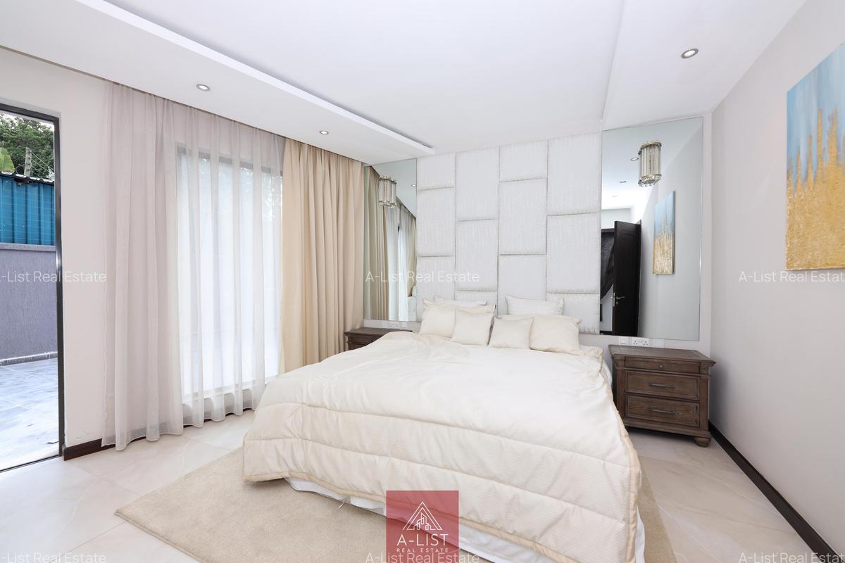 3 Bed Apartment with Swimming Pool at Riverside Drive - 7