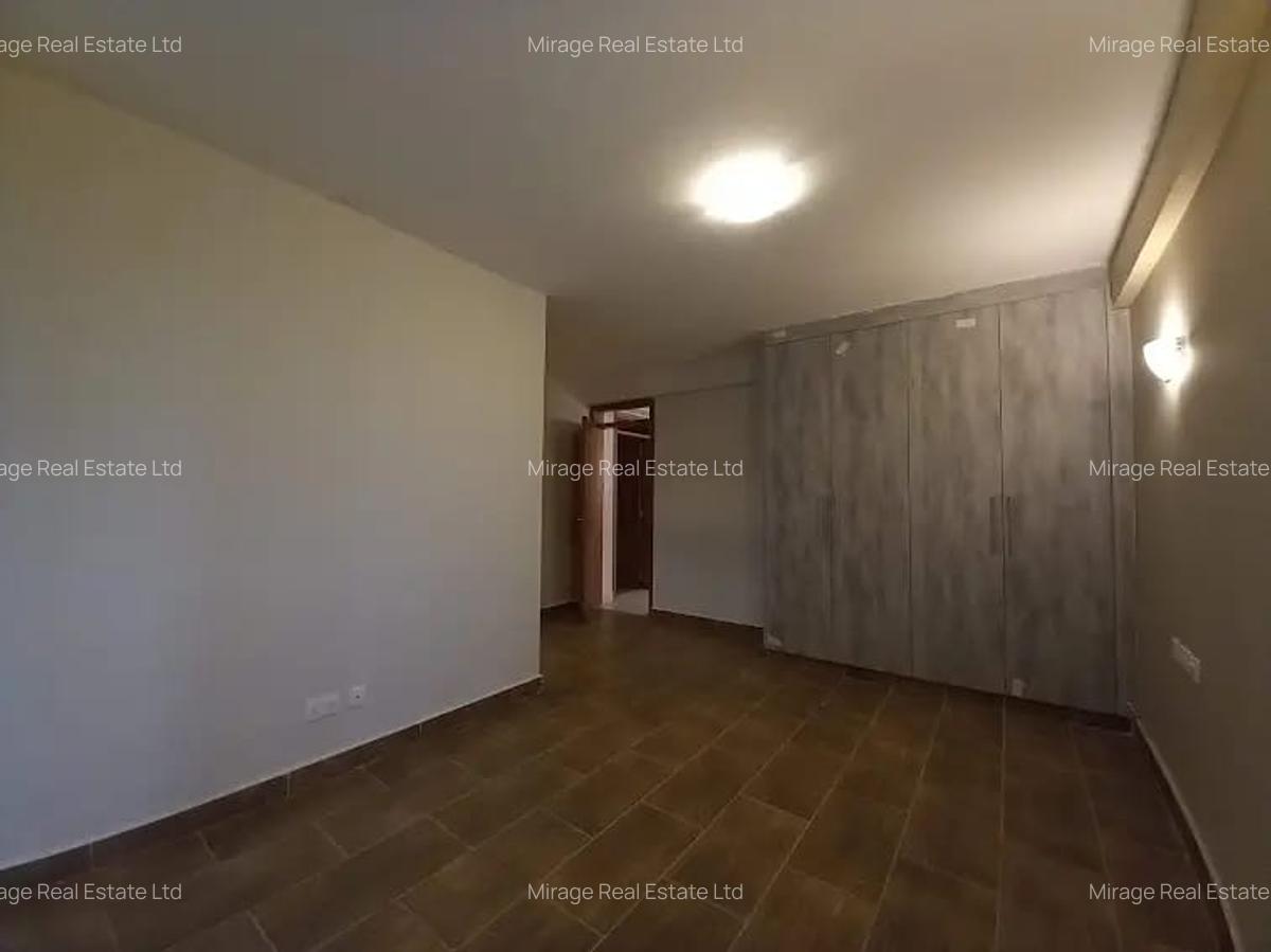 5 Bed Apartment with Gym in Parklands - 11