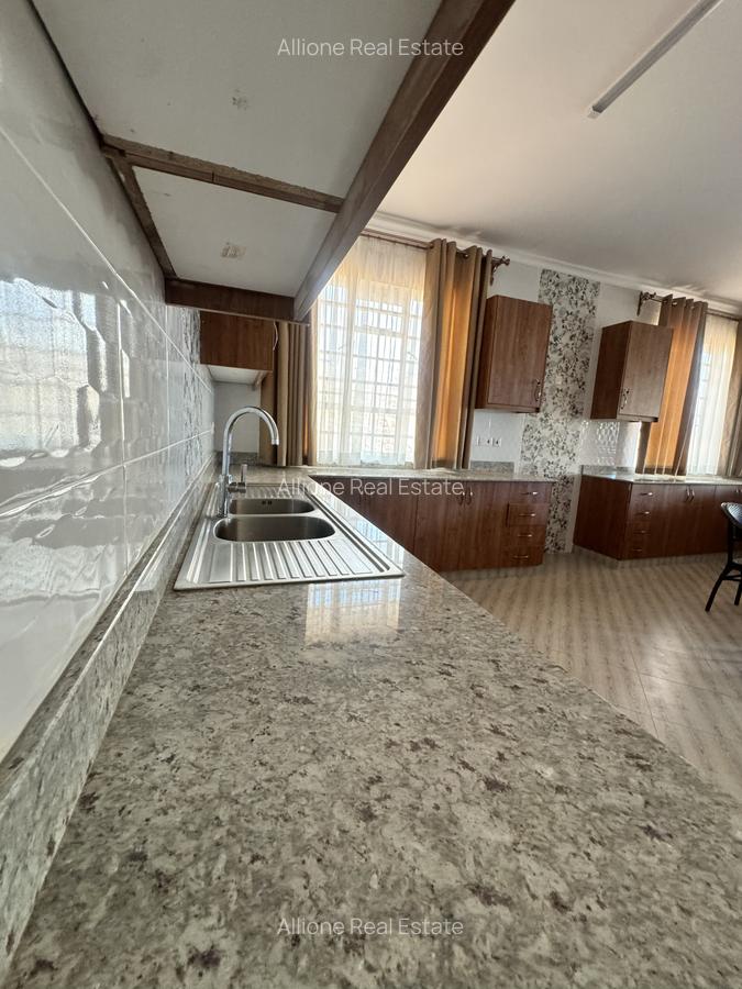 4 Bed House with Staff Quarters at Donyo - Kyeleni Road - 12