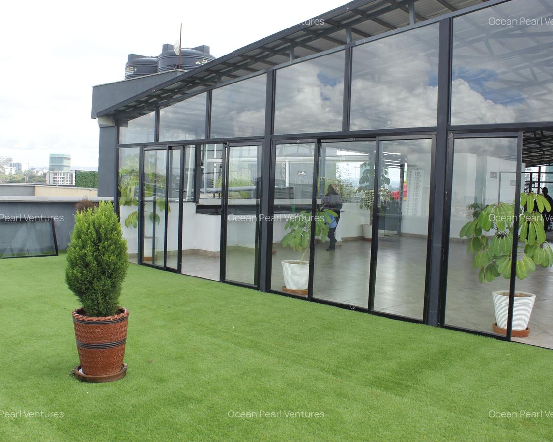 2 Bed Apartment with En Suite at Lantana - 5
