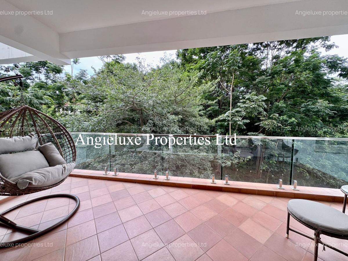 Furnished 3 Bed Apartment with En Suite at City Park Drive - 16