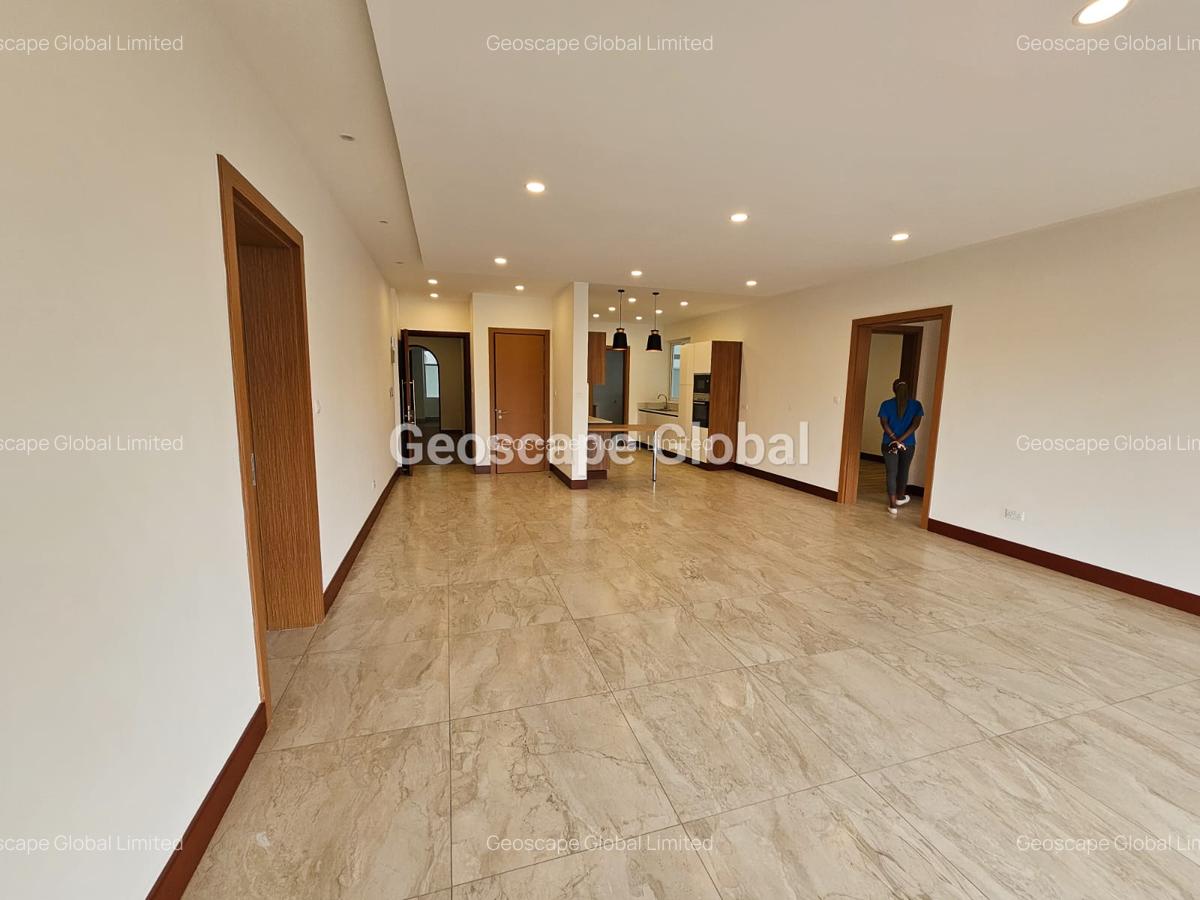 Furnished 3 Bed Apartment with En Suite in Parklands - 9