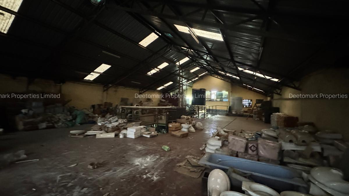 10,600 ft² Warehouse with Fibre Internet at Kitengela - 12