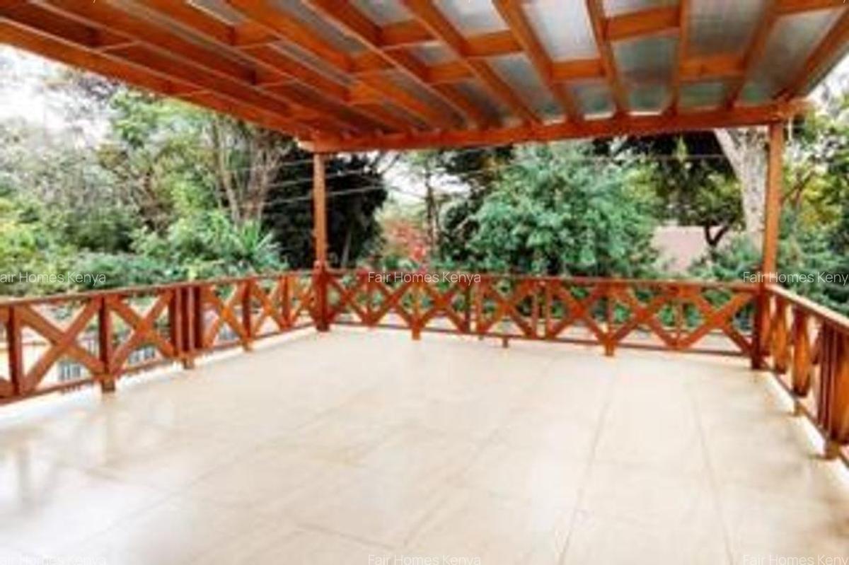 5 Bed Townhouse with En Suite at Convent Drive - 10