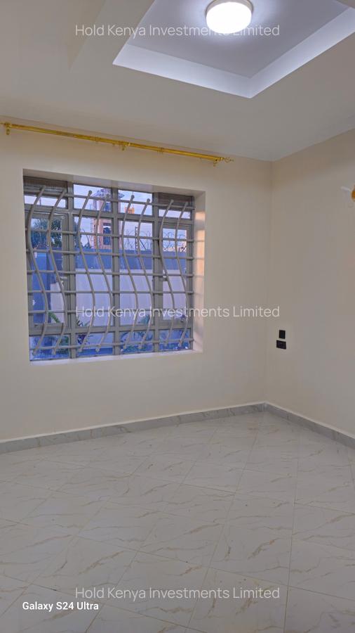 4 Bed House with En Suite at Riverside Drive - 7