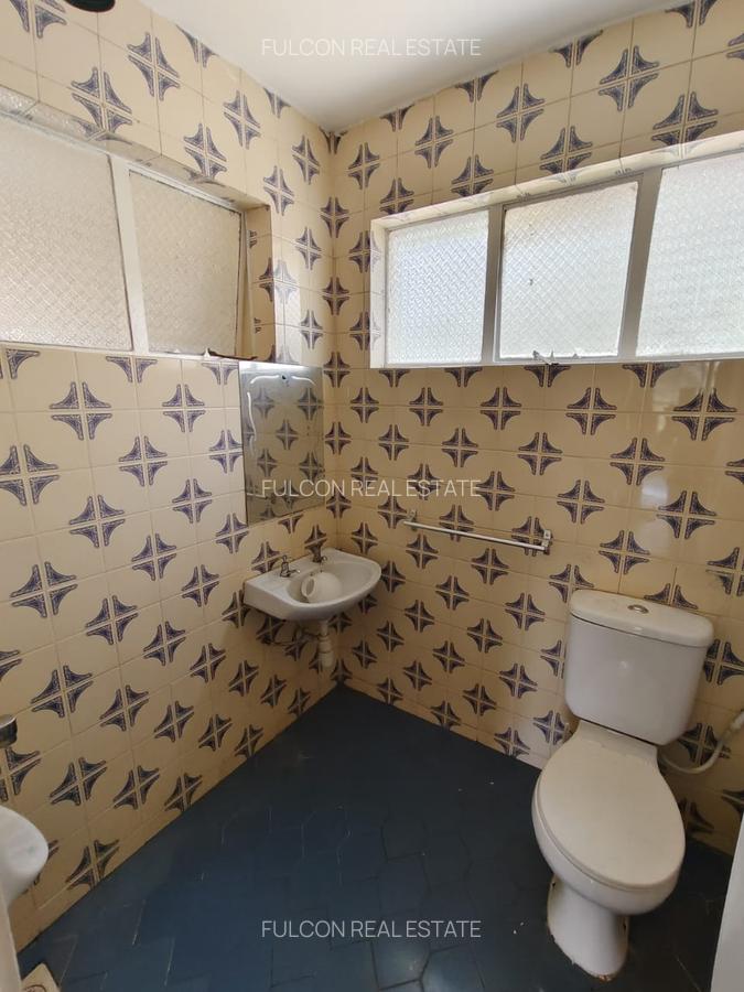 3 Bed Apartment with En Suite in Kileleshwa - 8