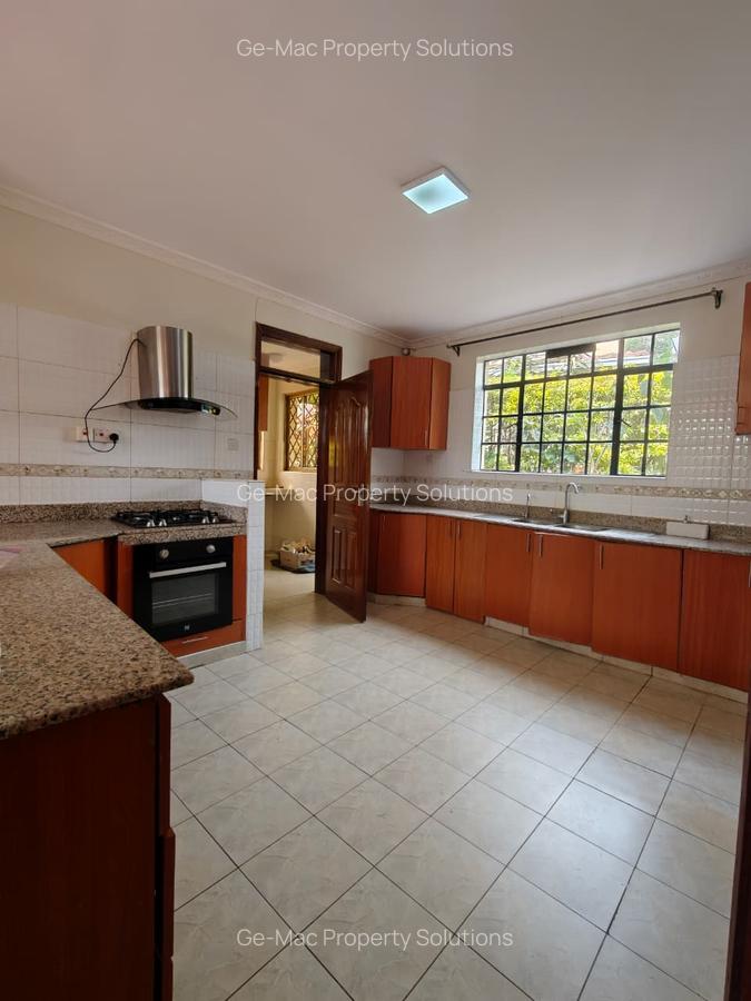 4 Bed House with En Suite in Kiambu Road - 4