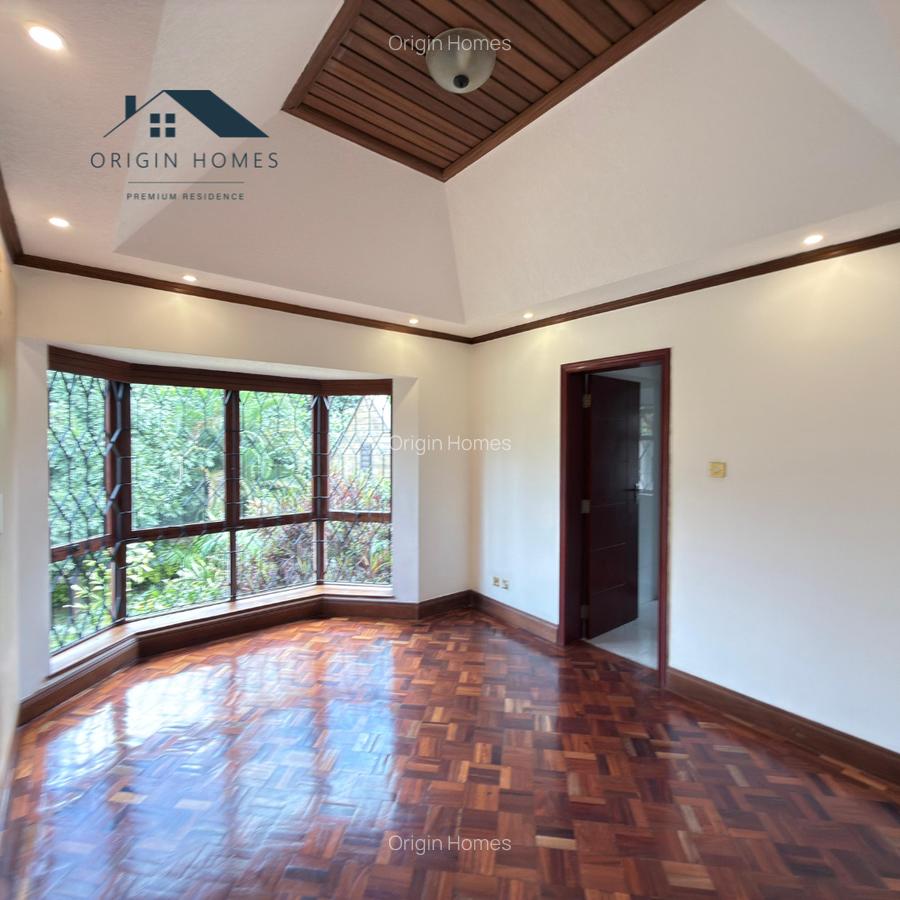 5 Bed House with En Suite at Runda - 12