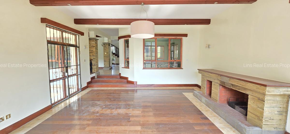 5 Bed Townhouse with En Suite in Runda - 4