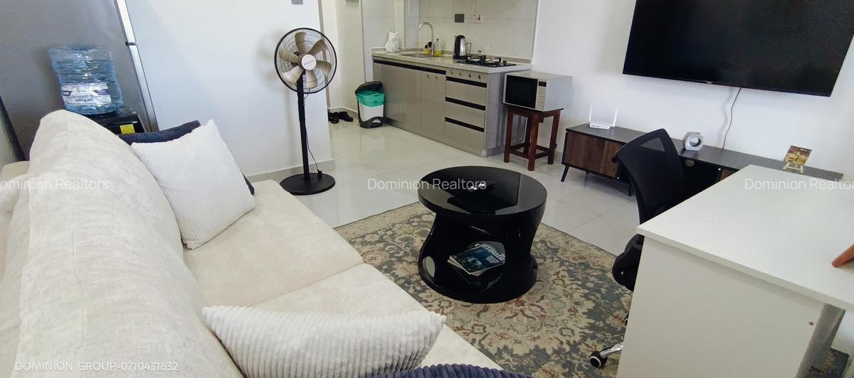 Serviced 1 Bed Apartment with En Suite at Westlands Road - 6