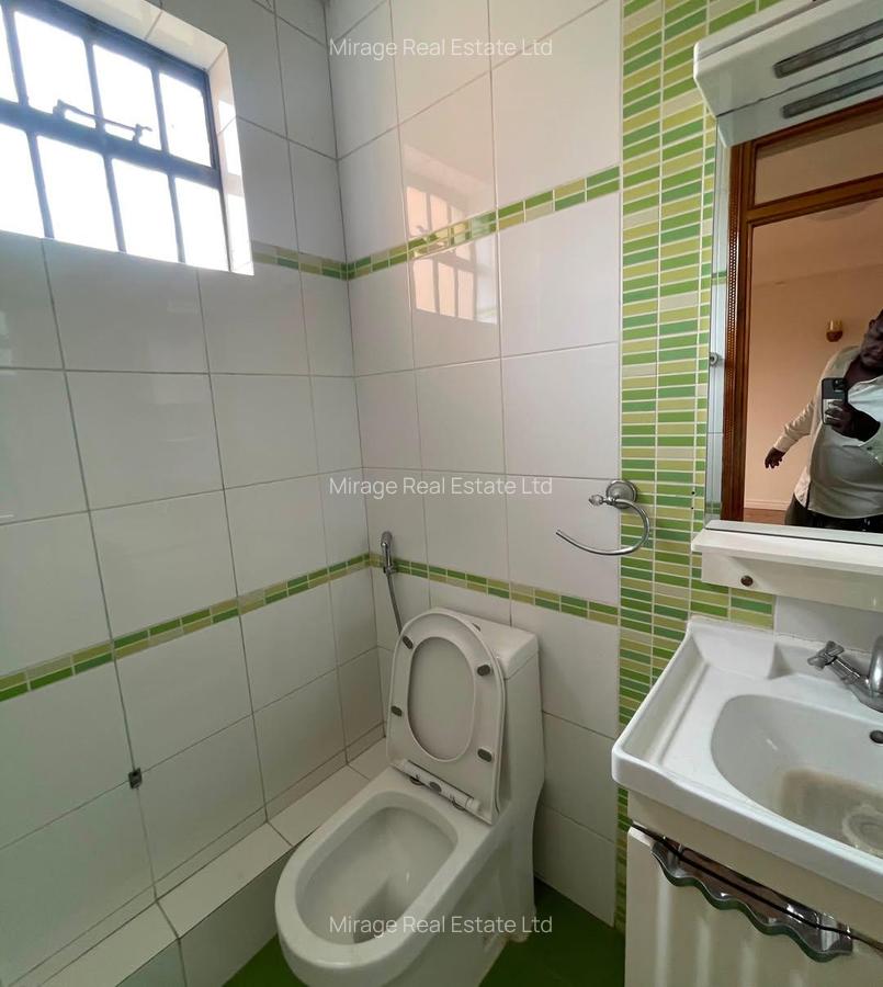 3 Bed Apartment with En Suite in Lavington - 14