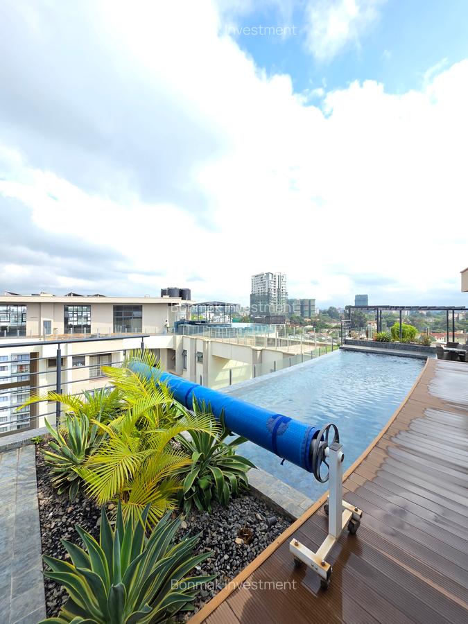 4 Bed Apartment with En Suite at Riverside Drive - 4