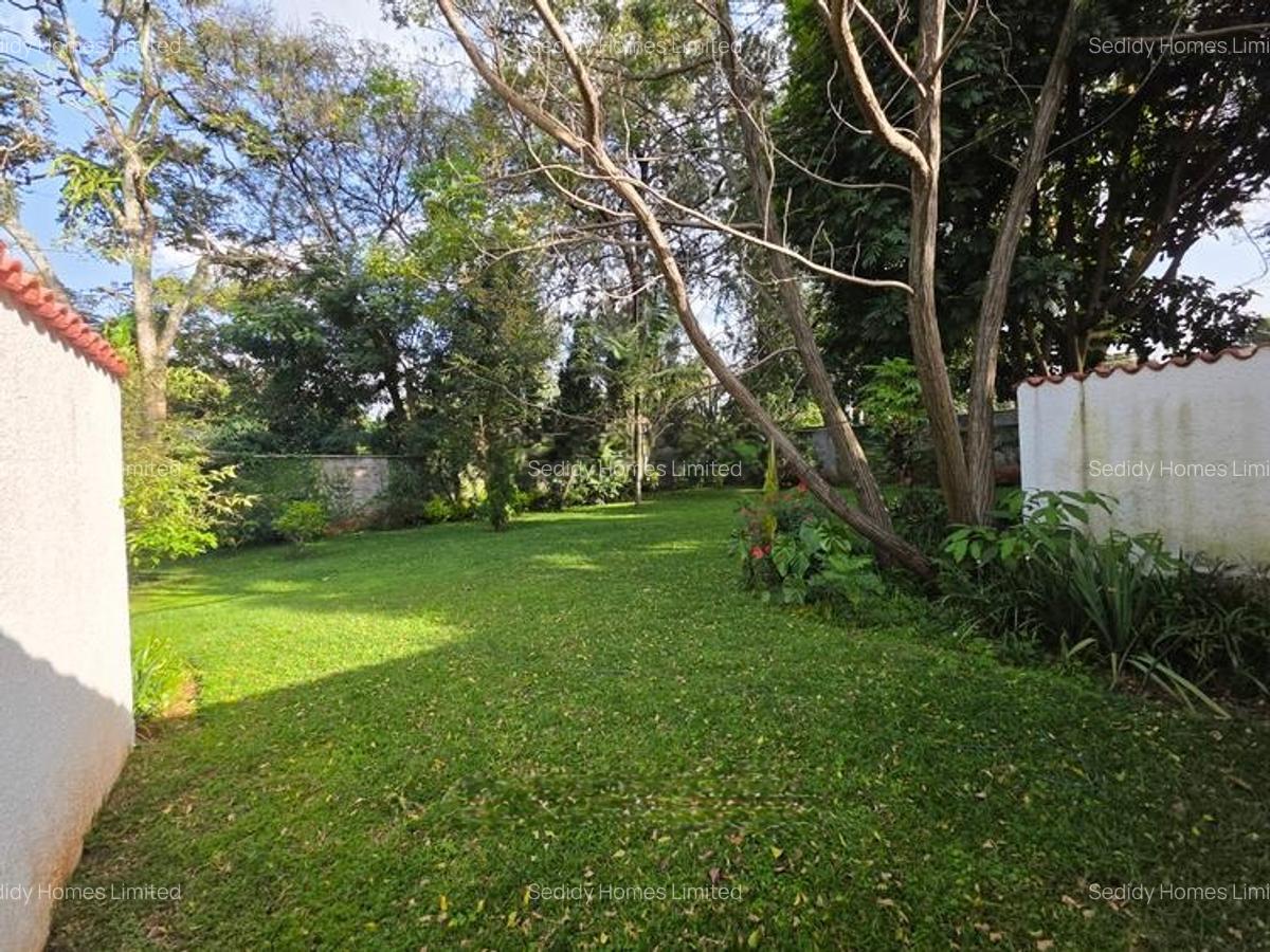 5 Bed House with En Suite in Muthaiga - 16