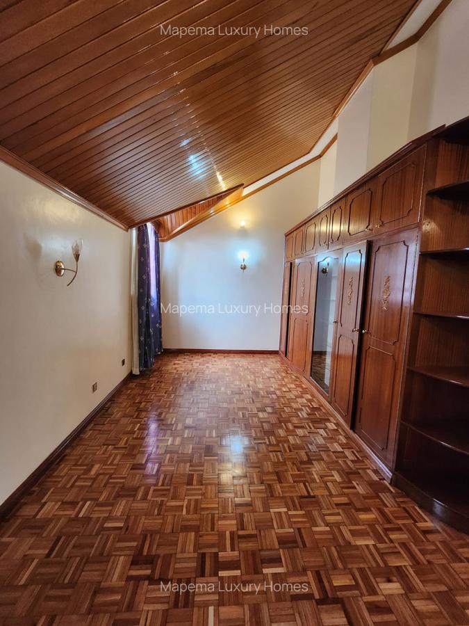 5 Bed House with En Suite at Hardy Area - 8