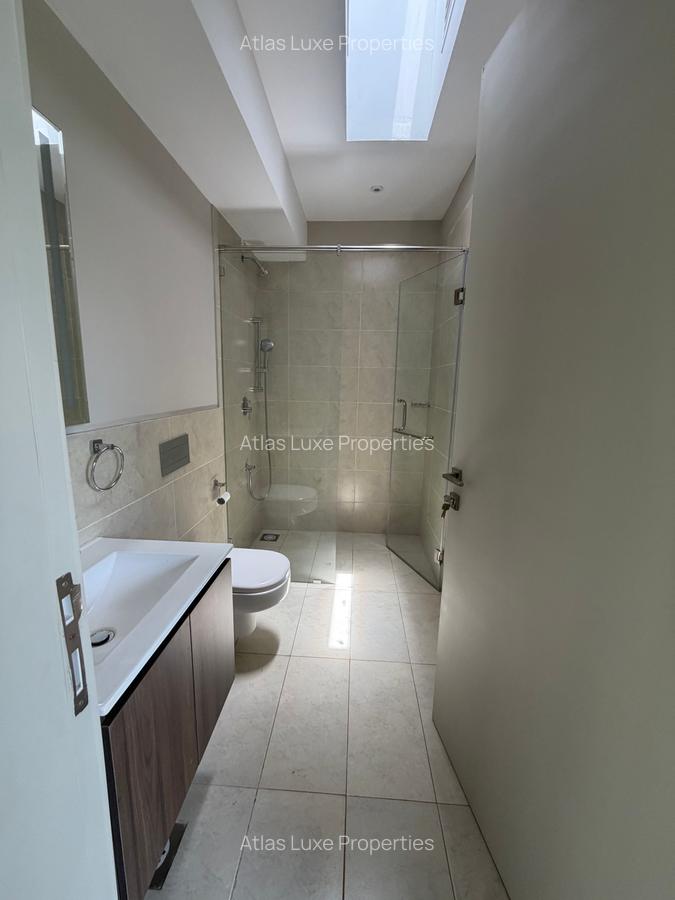 3 Bed Townhouse with En Suite in Runda - 9