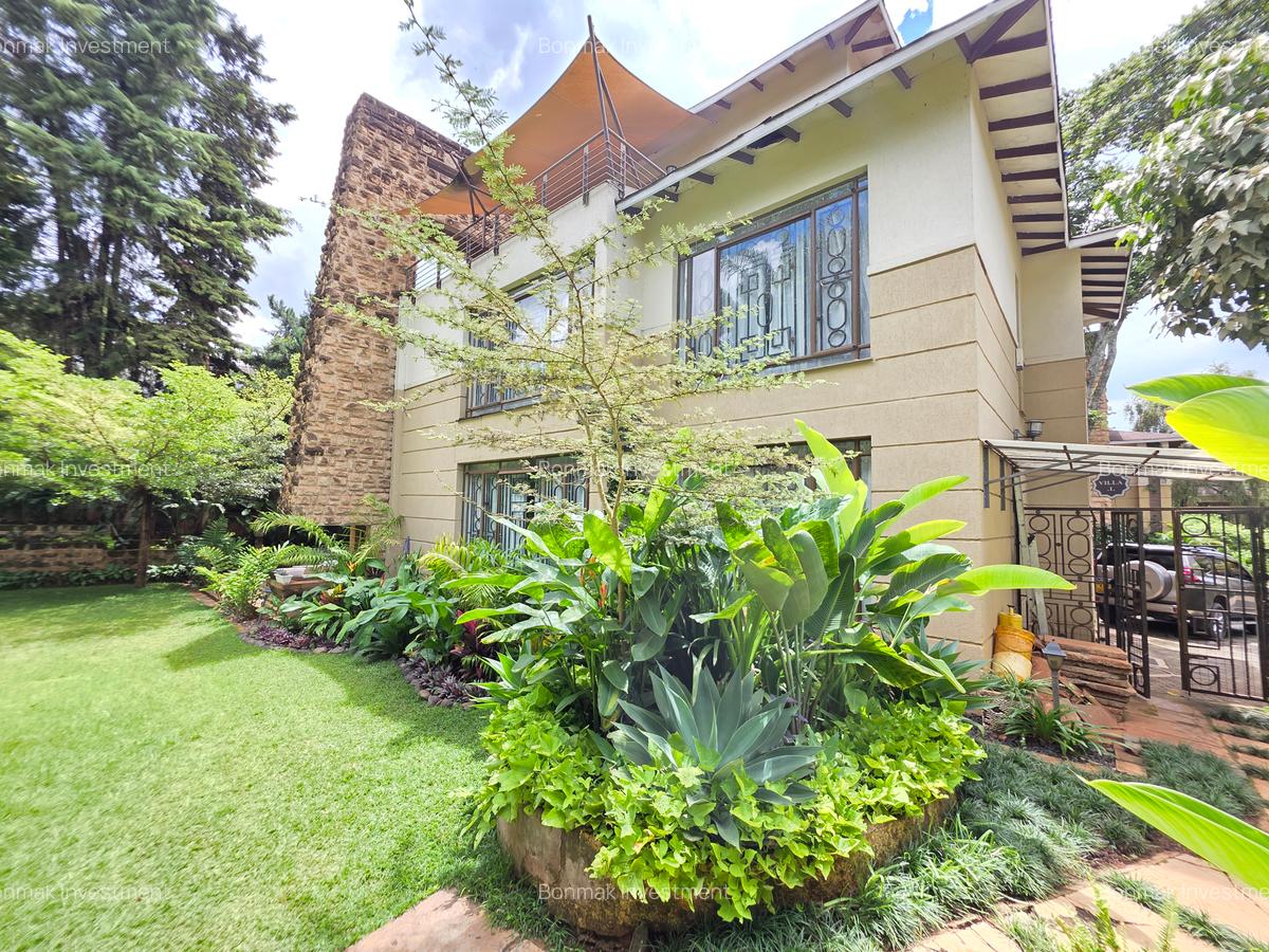 4 Bed Townhouse with En Suite at Lavington Green - 5