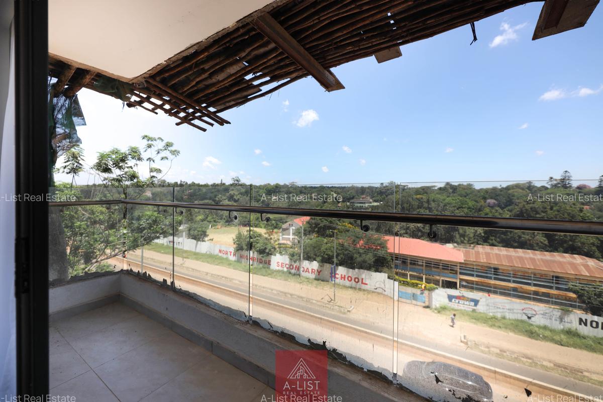 3 Bed Apartment with En Suite at 4Th Parklands - 16