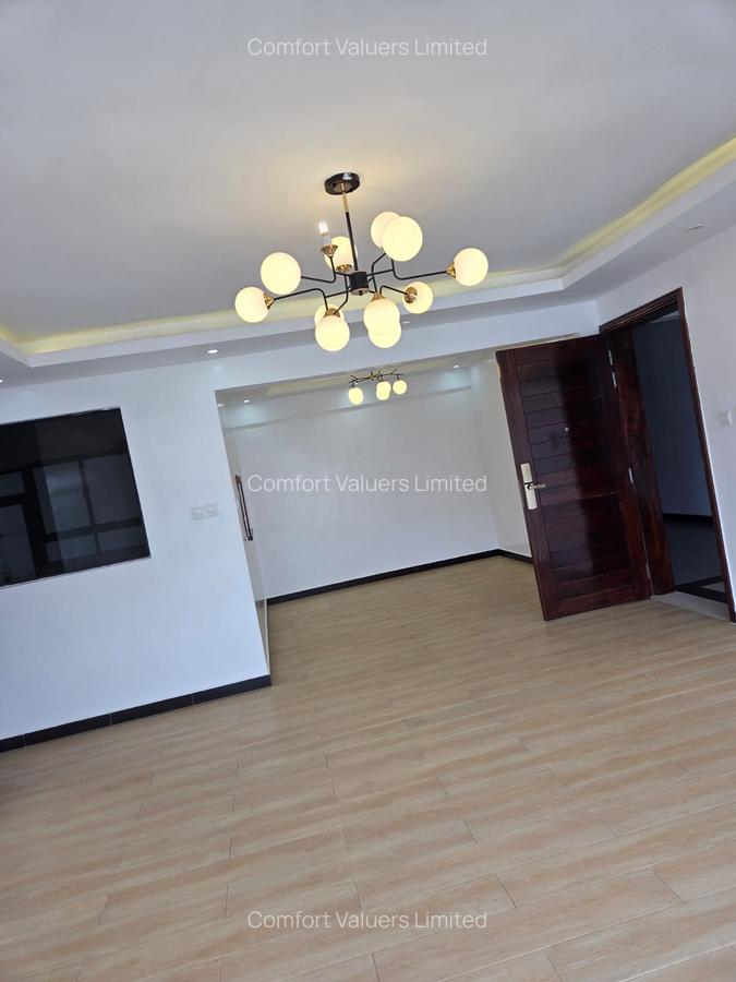 2 Bed Apartment with En Suite at Lavington - 5