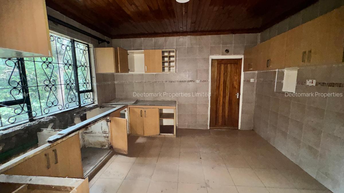 4 Bed House with En Suite at Karen - 12
