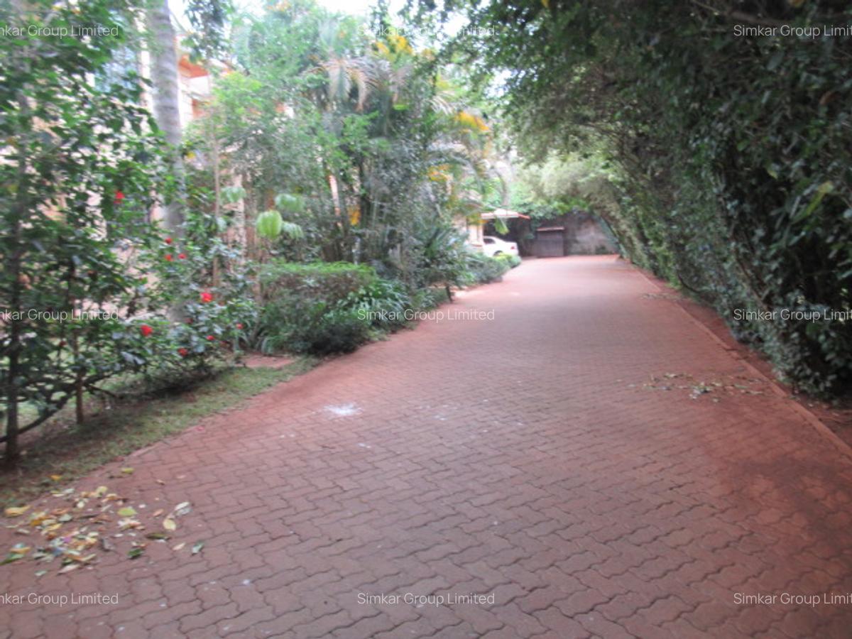 4 Bed Villa with En Suite at Runda - 3