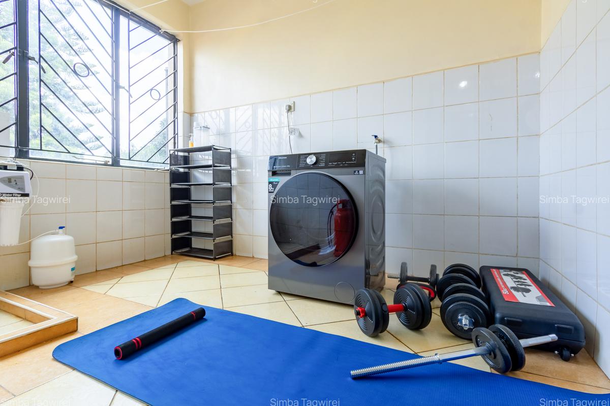 Serviced 3 Bed Apartment with En Suite at Durham Road - 1