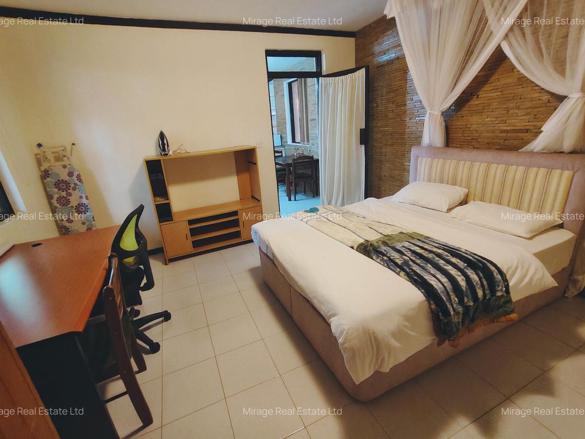 Serviced 1 Bed Apartment with Swimming Pool in Riverside - 7
