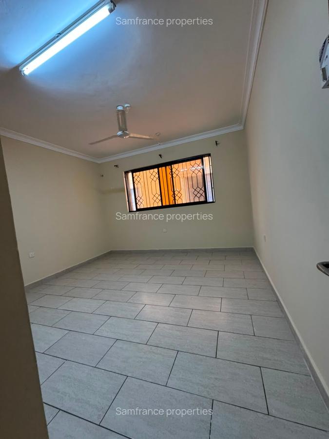3 Bed Apartment with En Suite at Nyali Beach - 13