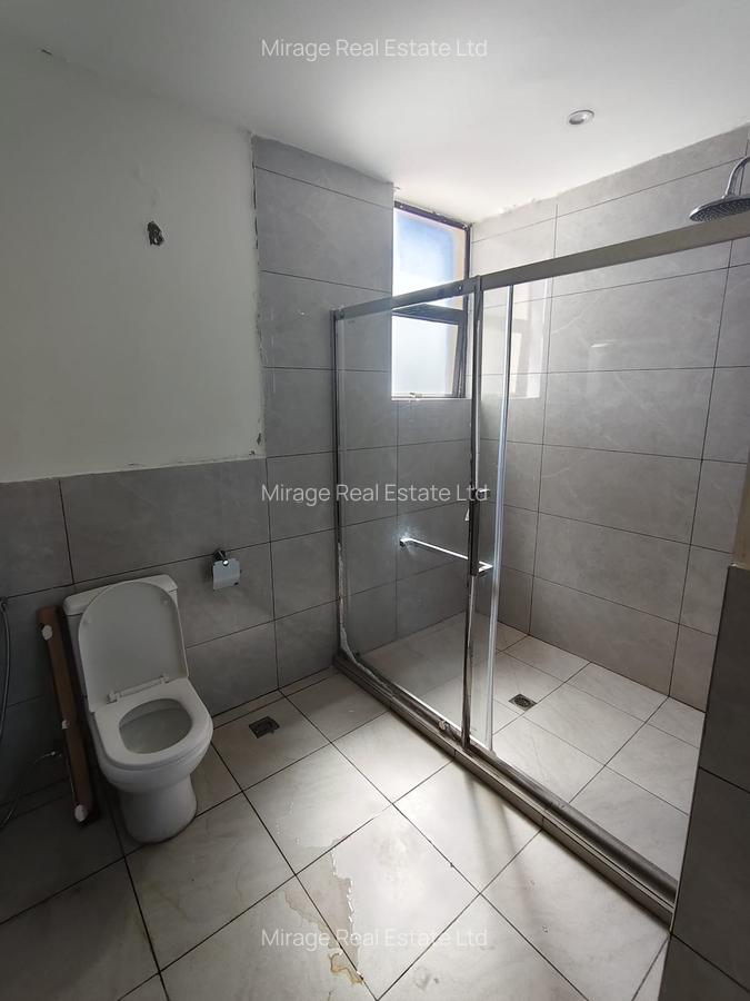 4 Bed Apartment with En Suite in Kileleshwa - 4