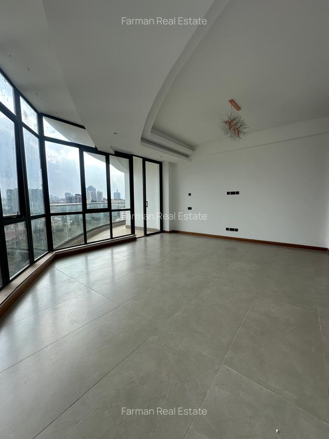 4 Bed Apartment with En Suite in Riverside - 1