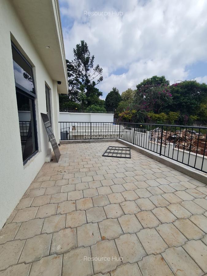 6 Bed House with En Suite at Loresho - 9