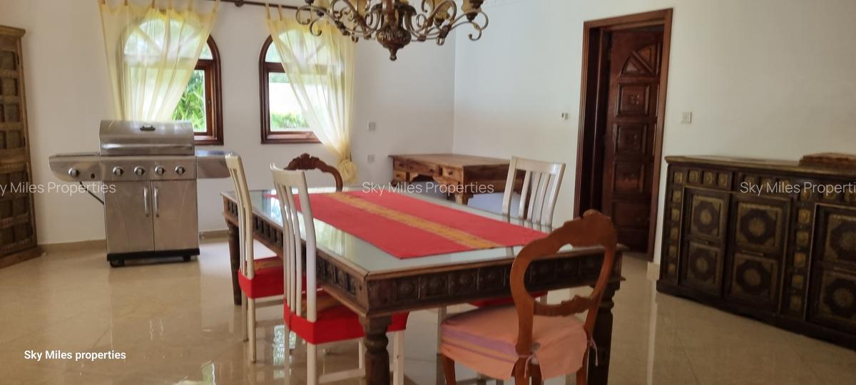 5 Bed House with En Suite at Diani - 18