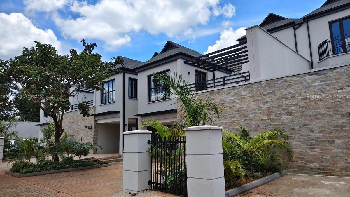 5 Bed Villa with En Suite in Runda - 8
