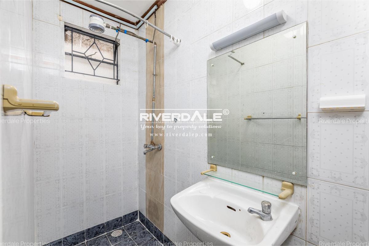 3 Bed Townhouse with En Suite in Parklands - 5