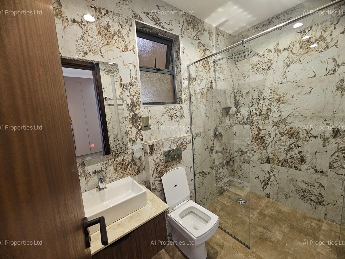 2 Bed Apartment with En Suite in Brookside - 13