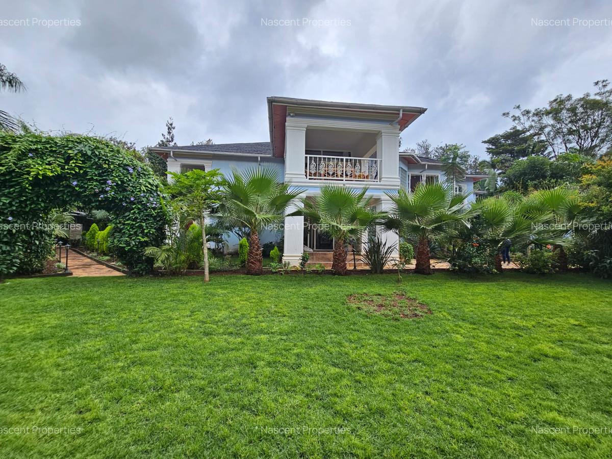 6 Bed House with En Suite in Runda - 2