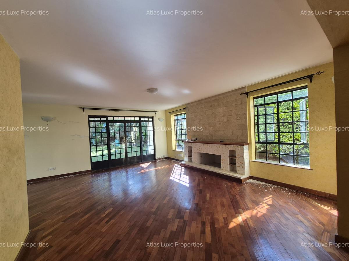 4 Bed Townhouse with En Suite in Kiambu Road - 2