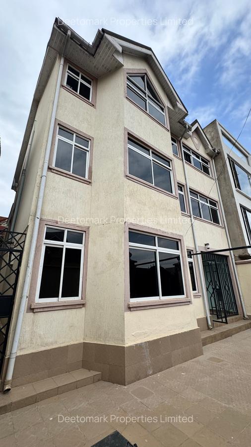8 Bed Townhouse with En Suite at Langata - 1