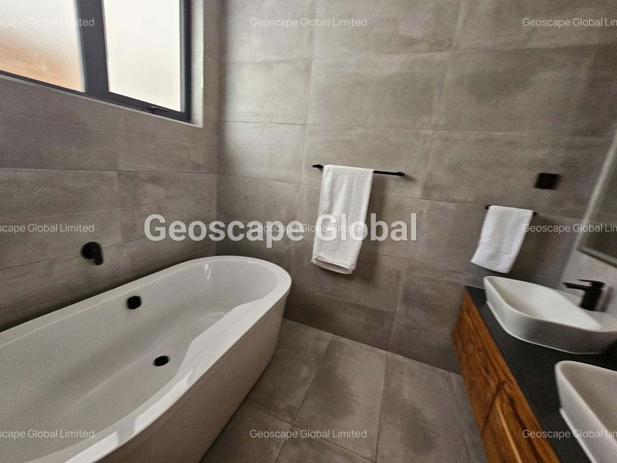Furnished 3 Bed Apartment with En Suite in Spring Valley - 8