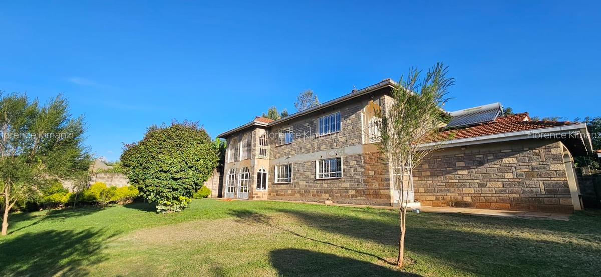 5 Bed House with En Suite at Seketo Court Area - 2