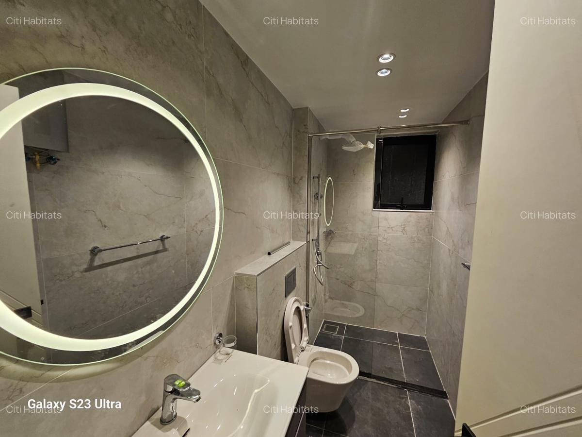 5 Bed Apartment with En Suite in Kilimani - 5