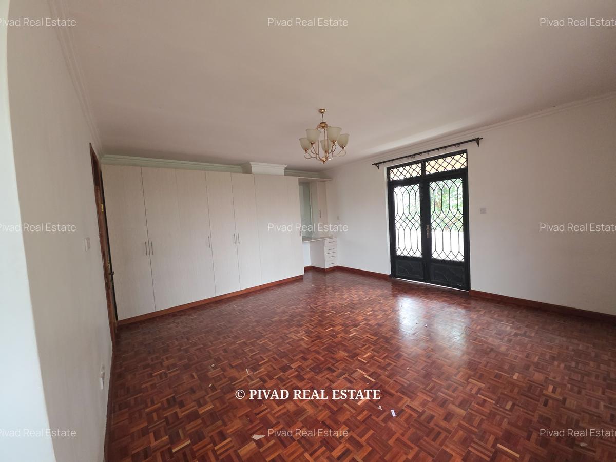 5 Bed House with Garden in Runda - 5