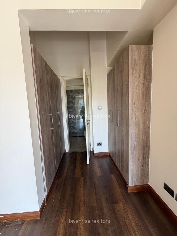 4 Bed Townhouse at Lavington - 10
