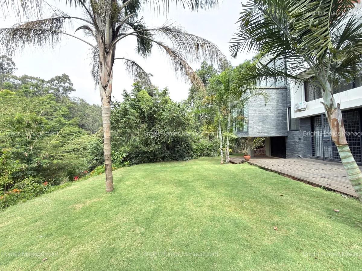 Serviced 2 Bed Apartment with En Suite in Gigiri - 1
