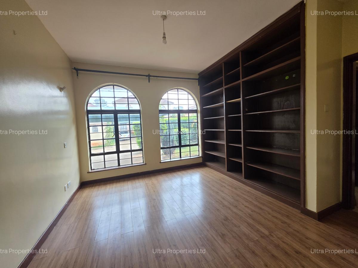 4 Bed Townhouse with En Suite in Kiambu Road - 10
