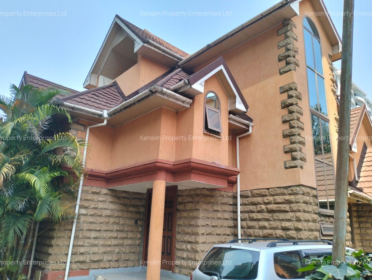 5 Bed Townhouse with En Suite in Lavington - 20