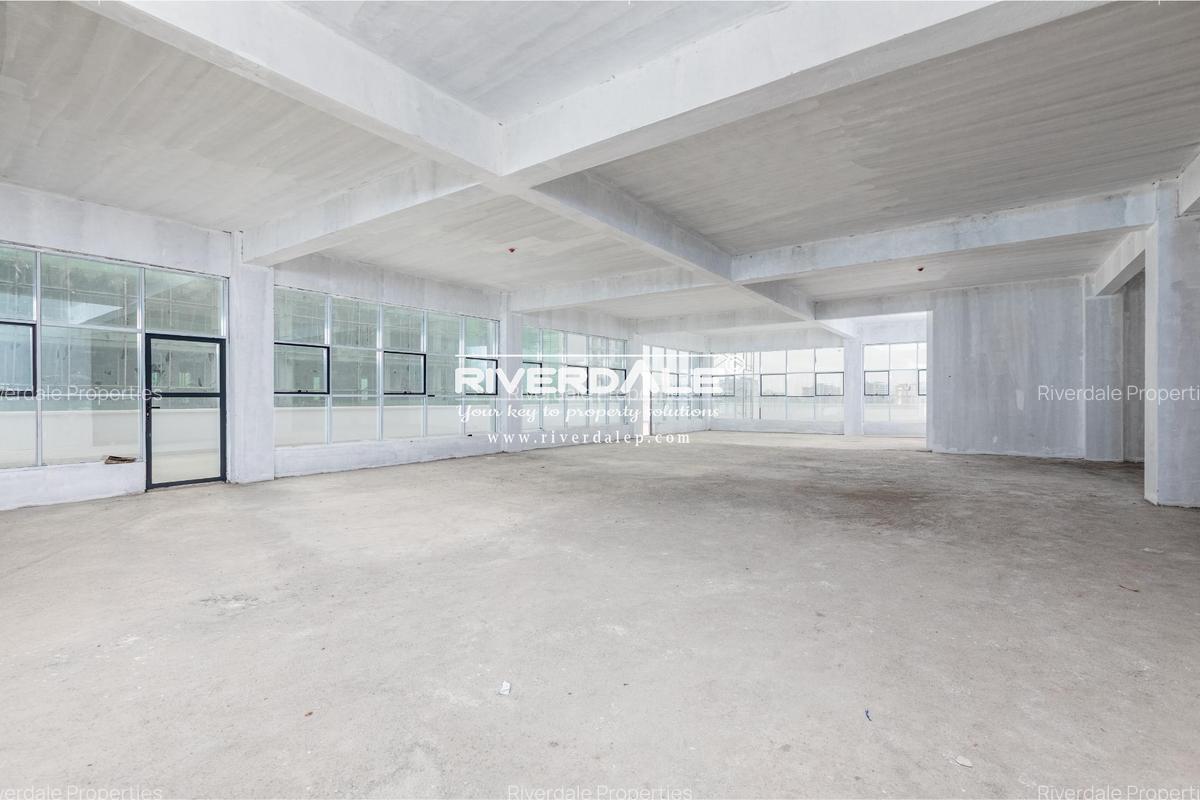 80,000 ft² Office with Backup Generator in Brookside - 5