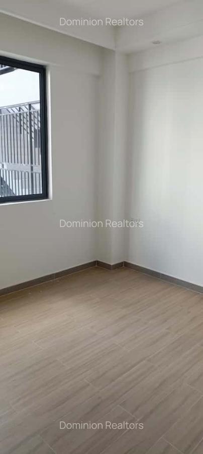 2 Bed Apartment with En Suite at Riverside Drive - 15
