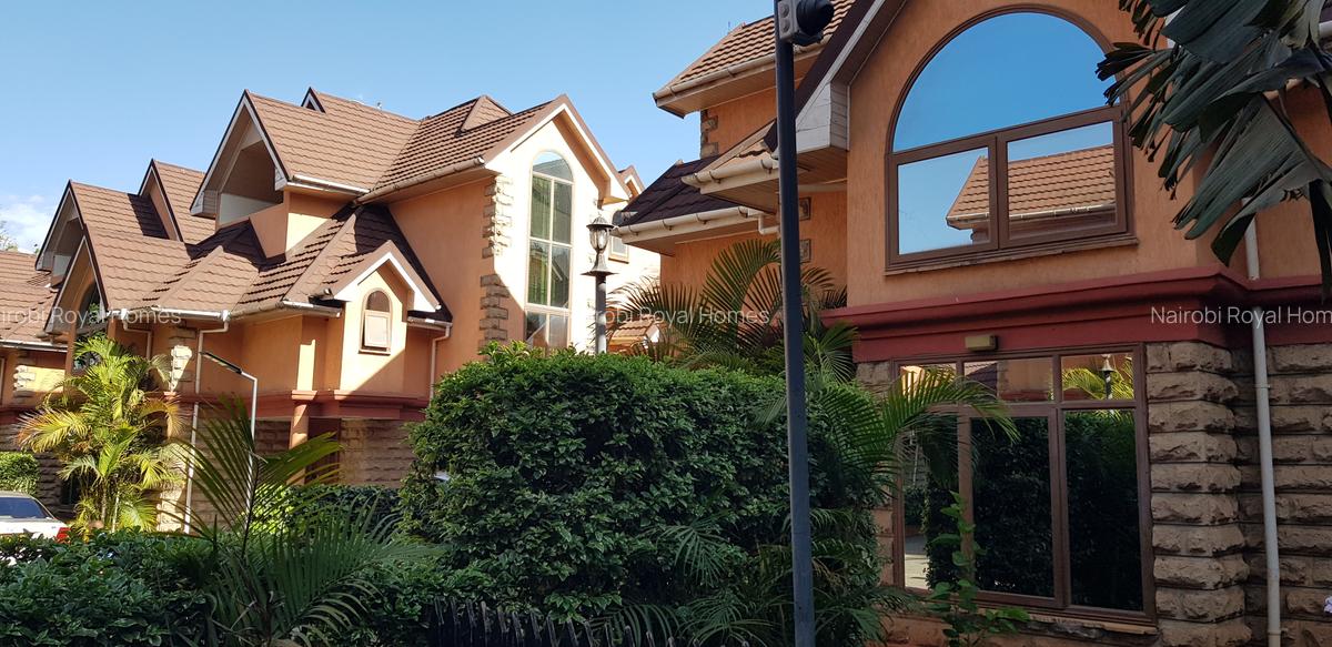 5 Bed Townhouse with En Suite at Lavington Kileleshwa - 3