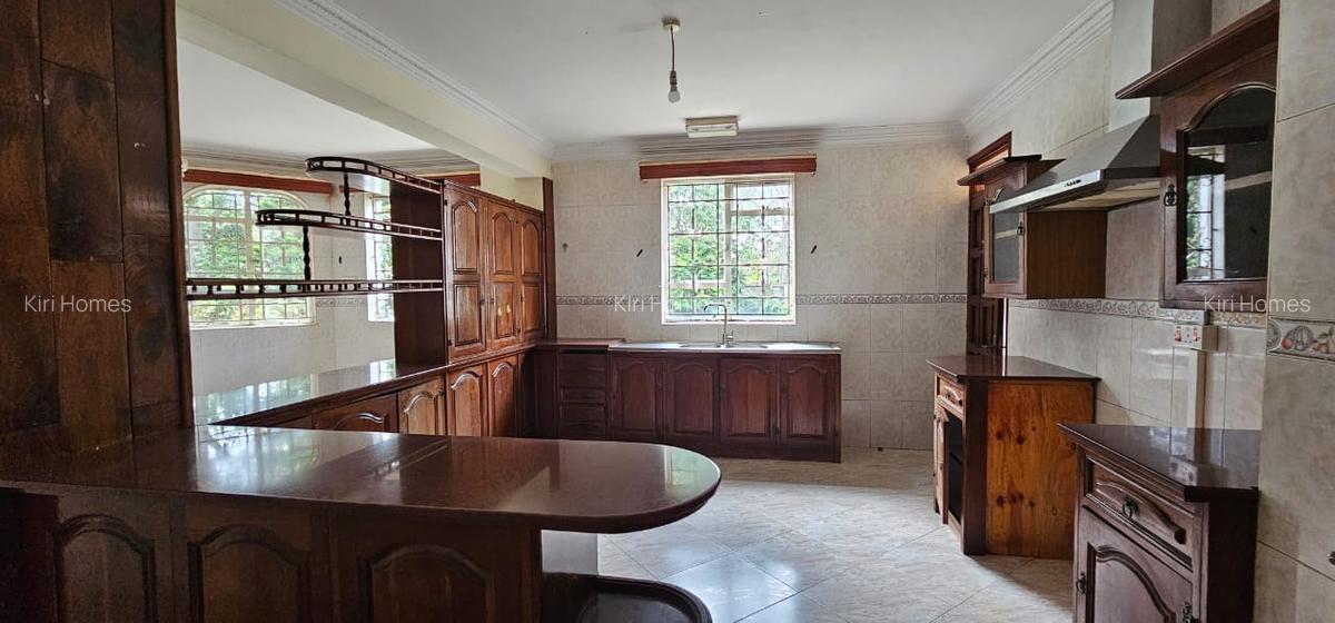 5 Bed Townhouse with En Suite in Karen - 8